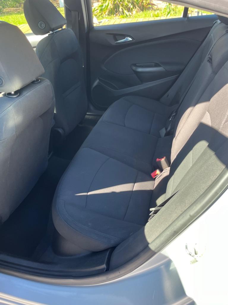 2018 Chevrolet Cruze LT photo 7