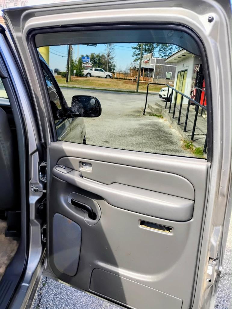 GMC Sierra photo 10