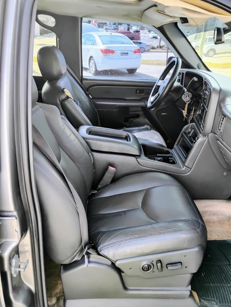 GMC Sierra photo 7